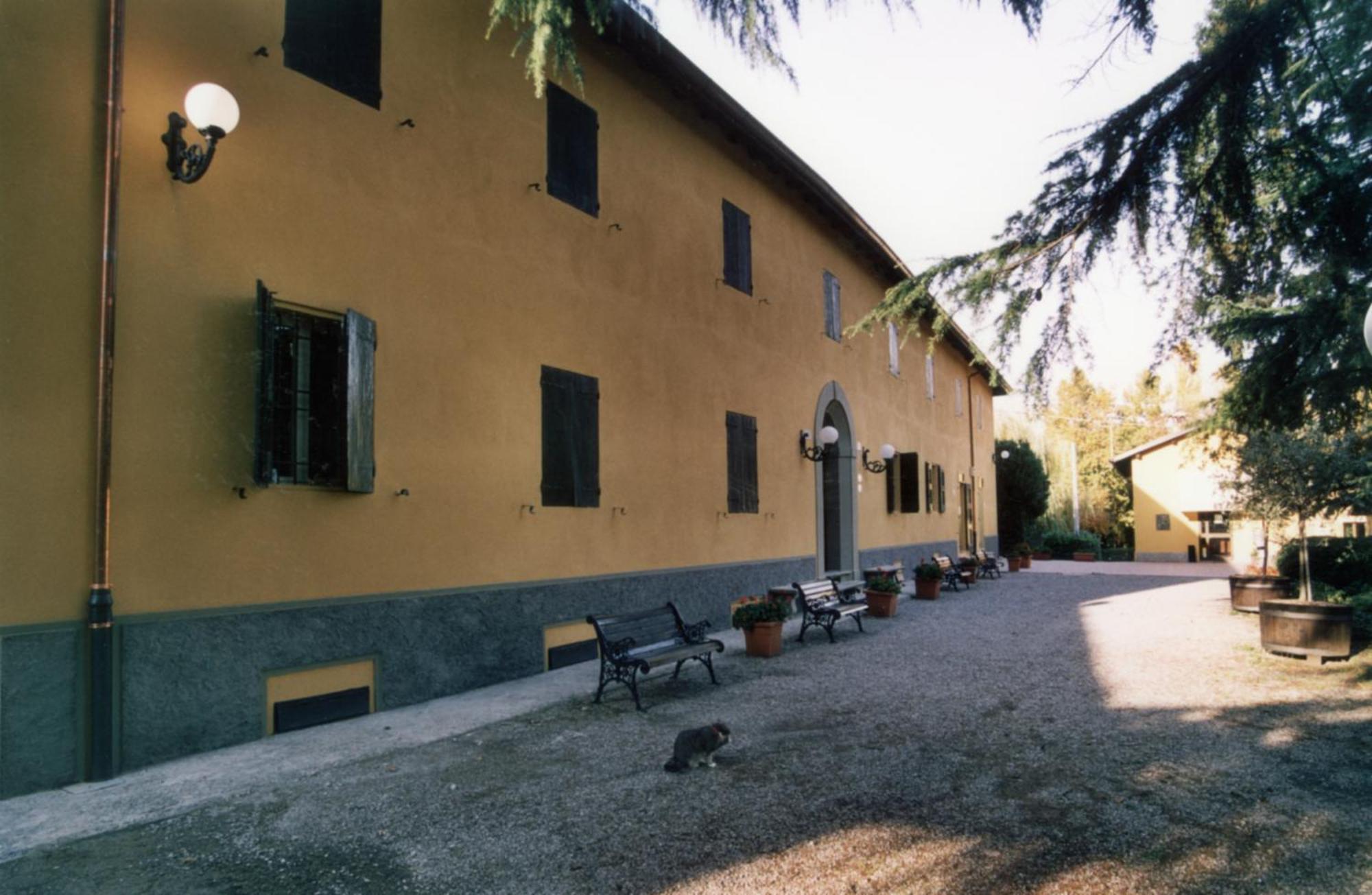 Hotel Ca' Vecchia Sasso Marconi Exterior photo